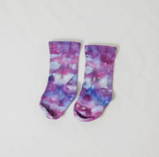 Ice-Dyed Baby Socks in Ultraviolet